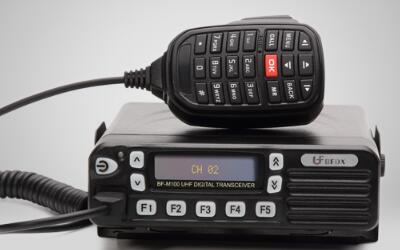 北峰車載臺對講機