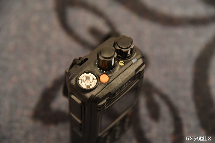 北峰DMR BF-TD511數字對講機