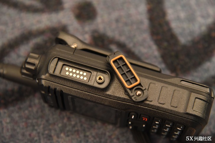 北峰DMR BF-TD511數字對講機