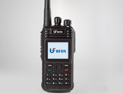 北峰TD511 數(shù)字對(duì)講機(jī)