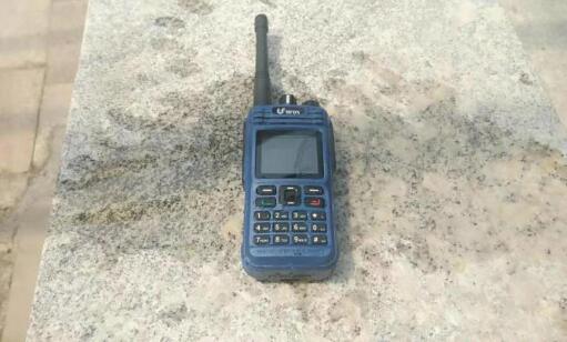 對講機如何進行防水等級測試？