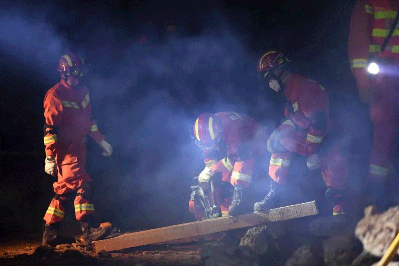 北峰寬窄融合應急通信，有效打通地震應急救援通信 “最后一公里”