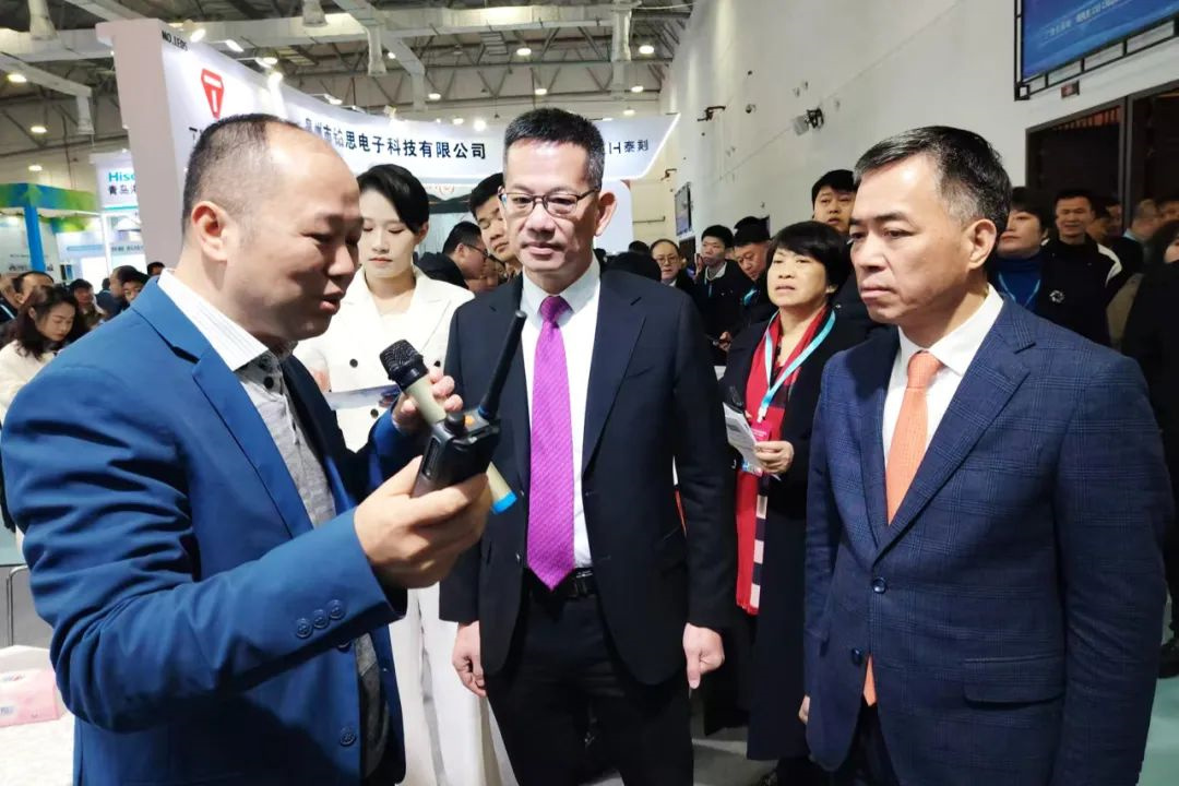 北峰攜全新一代通信技術亮相2025中國專用通信暨應急產業博覽會